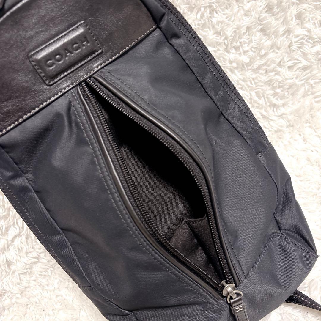 【未使用級】COACH ワンショルダー スリングバッグF70692 ブラック