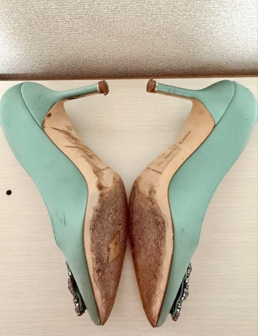 MANOLO BLAHNIK ハイヒール　ハンギシ37