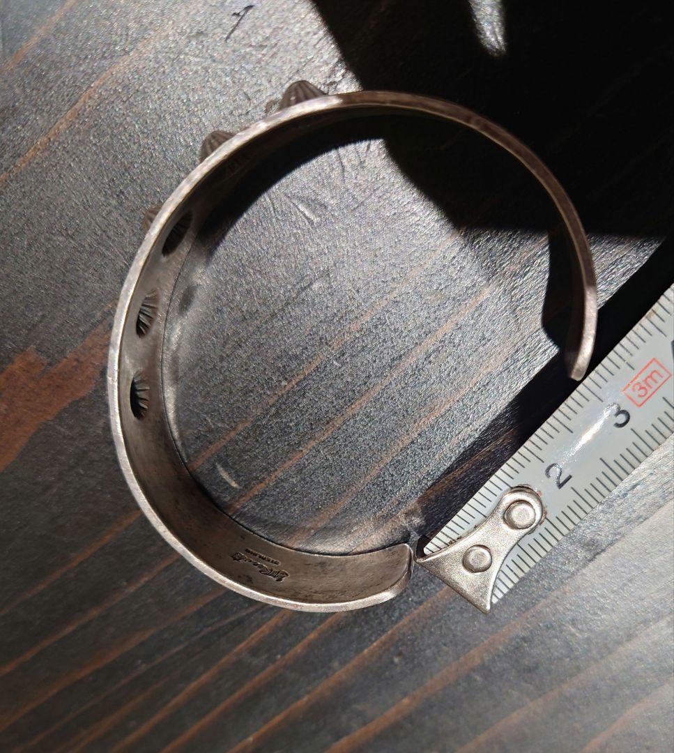 Navajo Gary reeves スタンプワーク　バングル