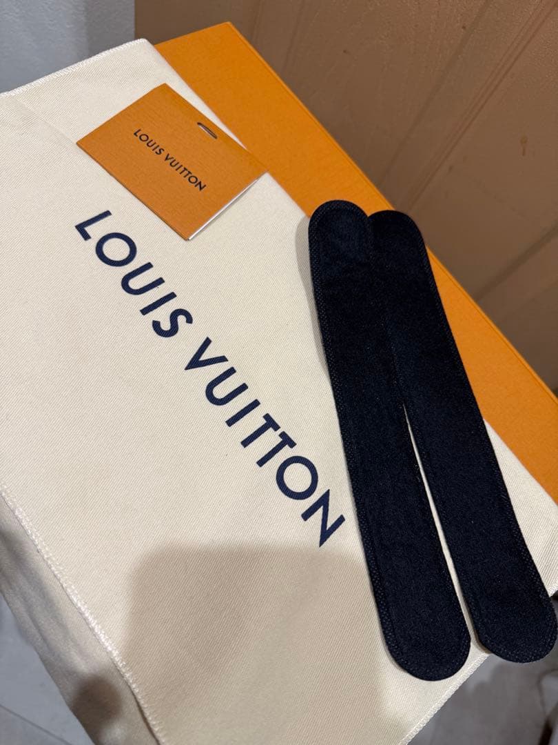 ルイヴィトンキャップ　LVスマッシュレイン