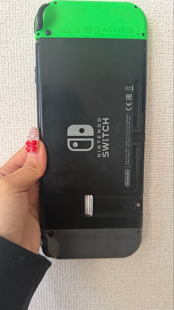 Nintendo Switch グリーン/ブラック 本体