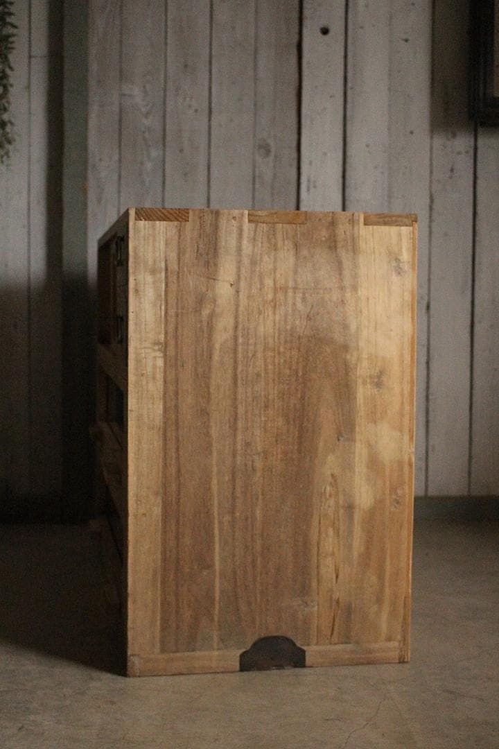 前面ガラスの引き出し2段×ガラス戸棚×木製小引き出し2段