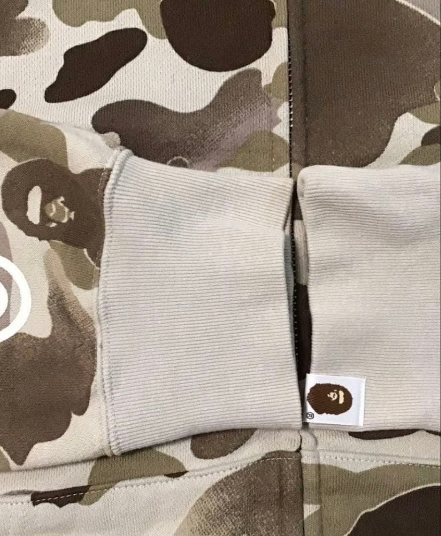 BAPEグラデーションカモ シャーク パーカー a bathing ape