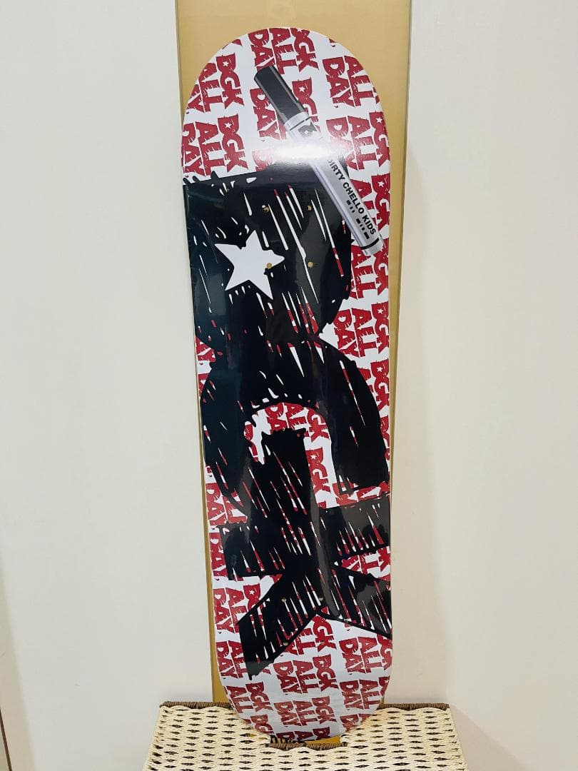 台湾製無地黒デッキテープ付き DGK ディージーケー 8.0デッキ