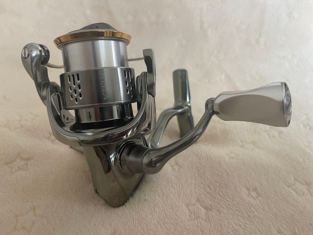 18ステラC2000S 夢屋ハンドル、リールスタンド付属