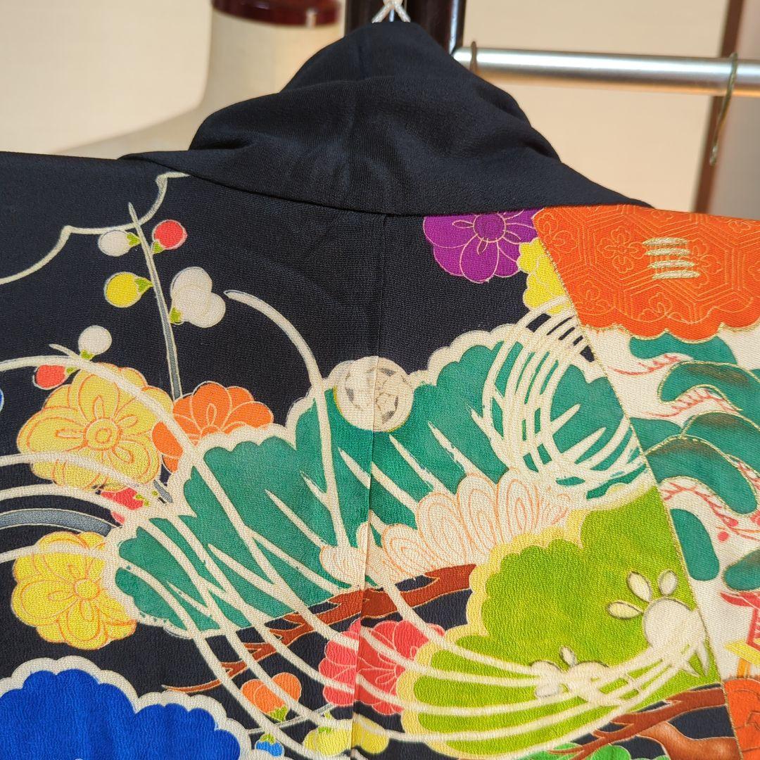 さ*）様 アンティーク　黒振袖　縮緬　５文　　比翼 共八掛　成人式　舞台