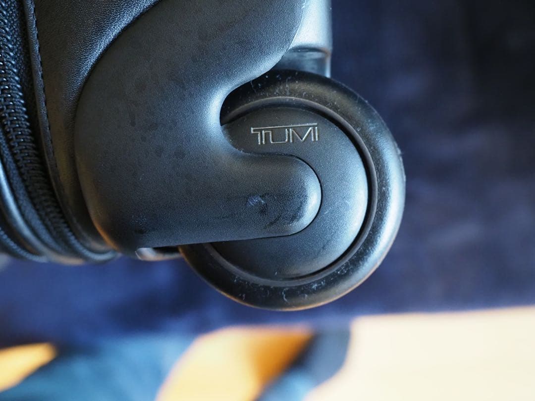 TUMI ナパレザー製キャリーバッグ　96103D4