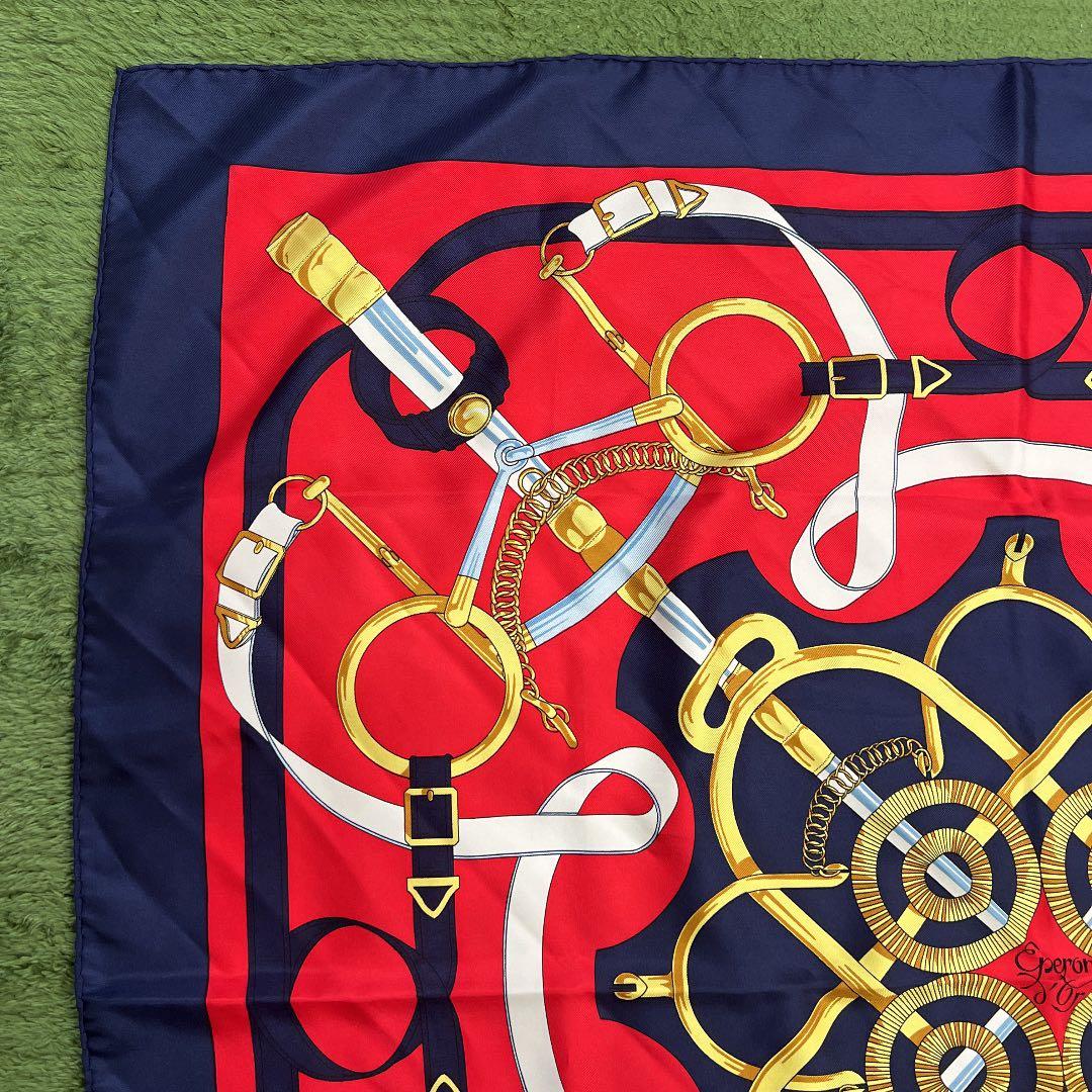 HERMES エルメス 大判スカーフ カレ90 シルクネイビー