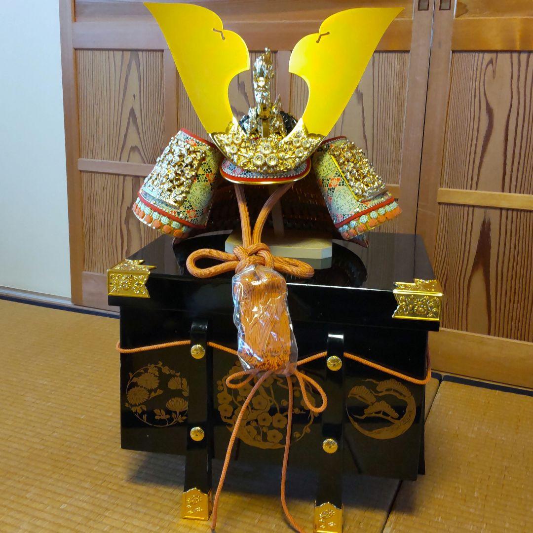兜飾り　収納箱付き　秀鳳作　28号