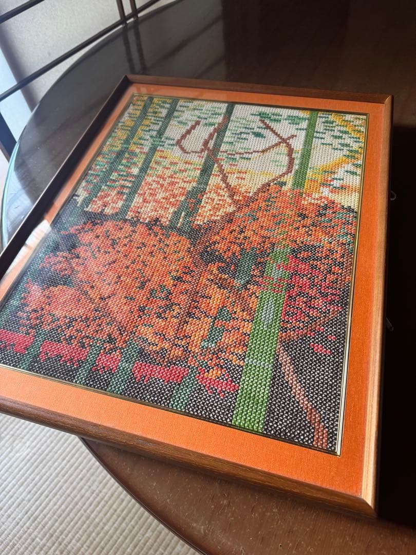 紅葉の刺繍絵 額縁入り 秋の和風インテリア 一点もの★