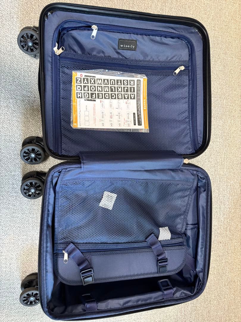 最終価格　wisely フロントオープン　機内＆300円ロッカーok