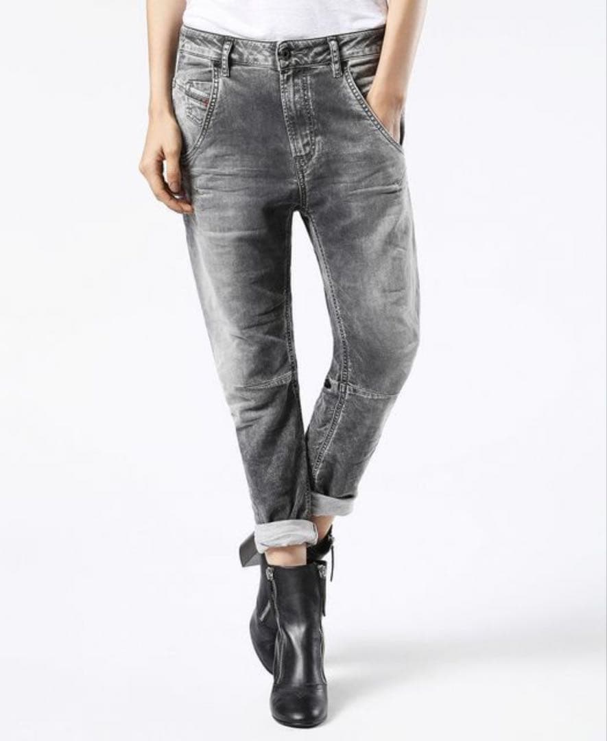 【新品タグ付】DIESEL ディーゼル FAYZA ジョグジーンズ 23 グレー