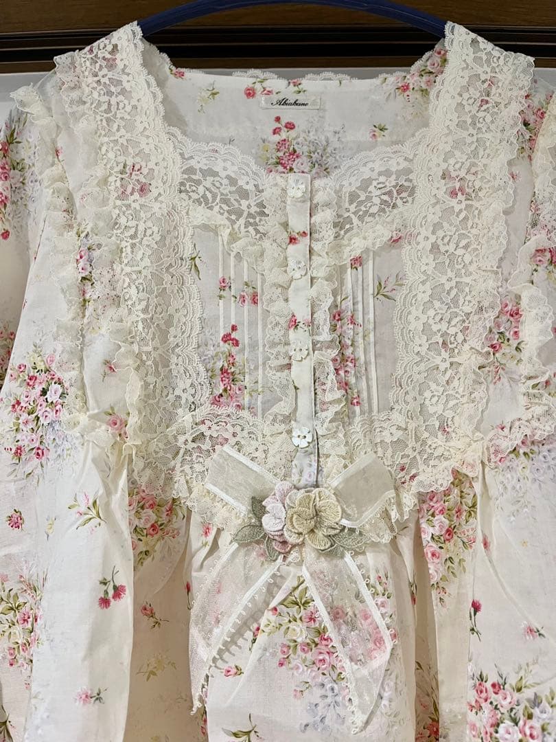 さえら　アキアカネ　パジャマ