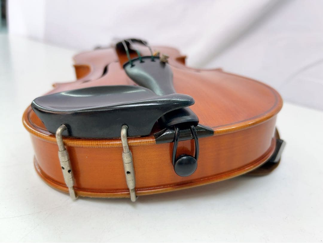 10B16 SUZUKI バイオリン　No. 330 1985年 1/2 スズキ