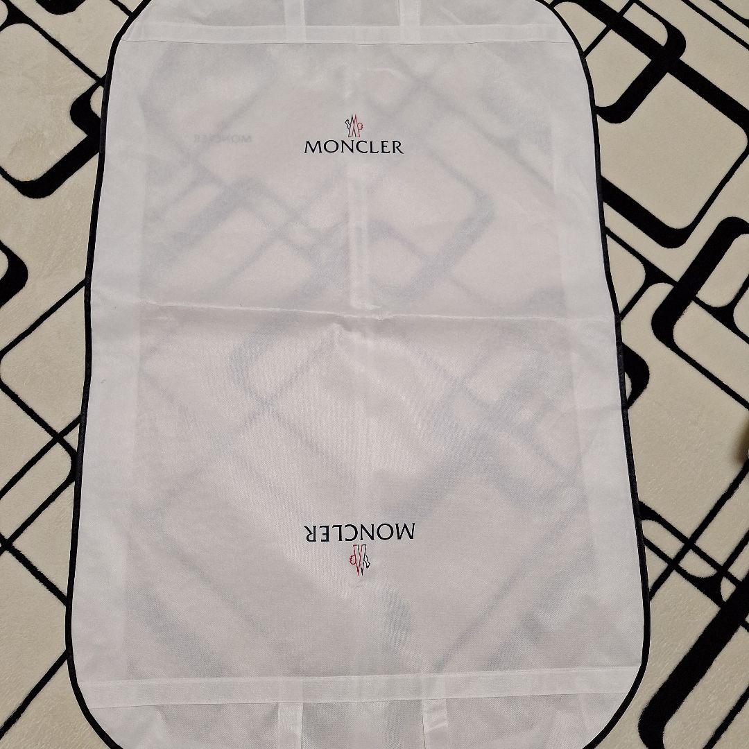 モンクレール ハンガー ガーメントバッグ (45/42) 2セット付属品