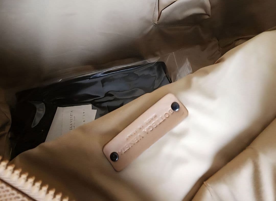 とても綺麗　ボッテガヴェネタ　トートバッグ　マルコポーロ ビジネスバッグ