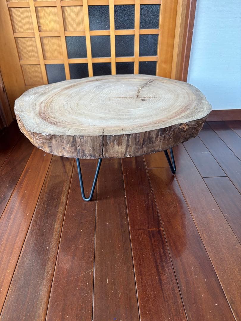 無垢材円形テーブル（ブラック脚） 丸太 サイドテーブル