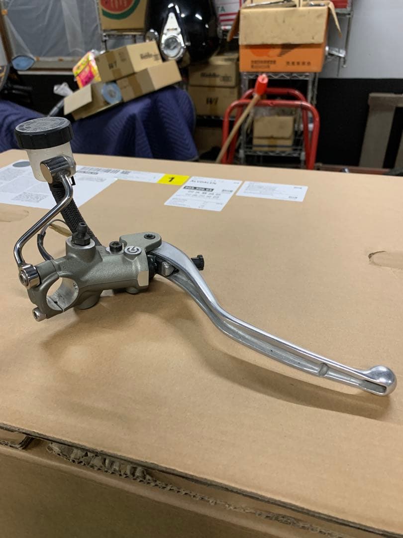 ブレンボ　ブレーキマスター