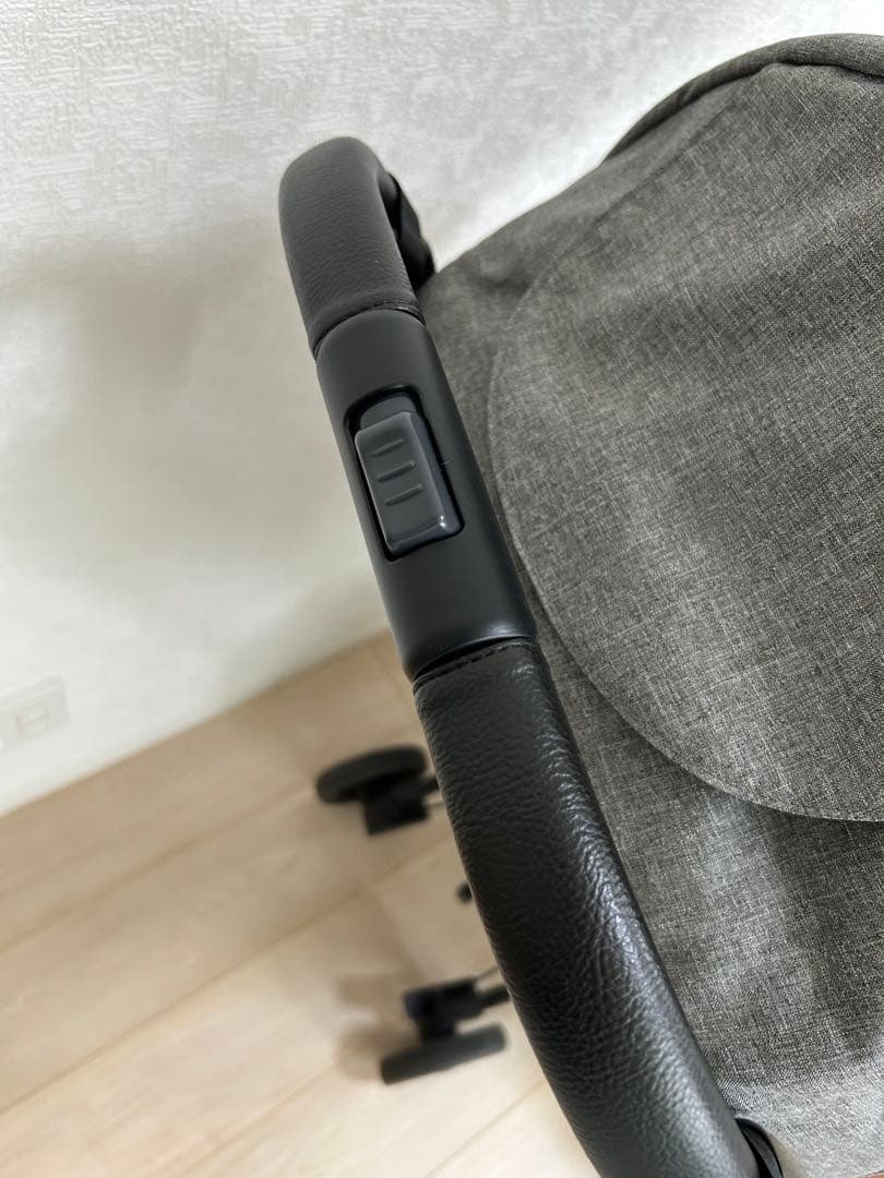 Joie touristベビーカー グレー 取扱説明書・レインカバー・バック付き