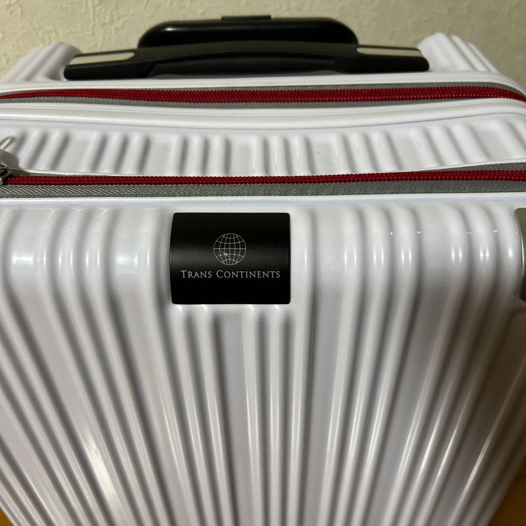TRANS CONTINENTS ホワイトキャリーケース