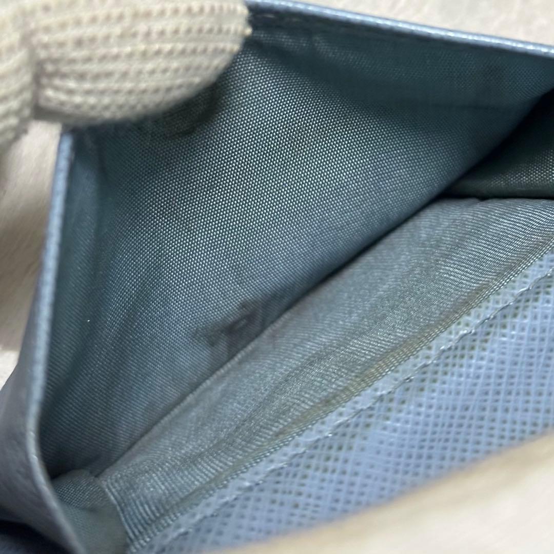 PRADA プラダ　折り財布　マルチカラー　ブルー　ロゴ金具　サフィアーノレザー