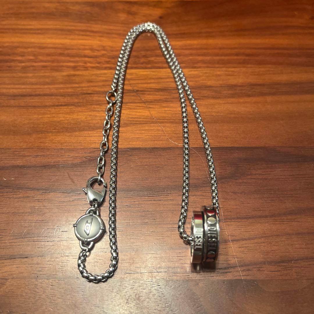 diesel ダブルリングネックレス