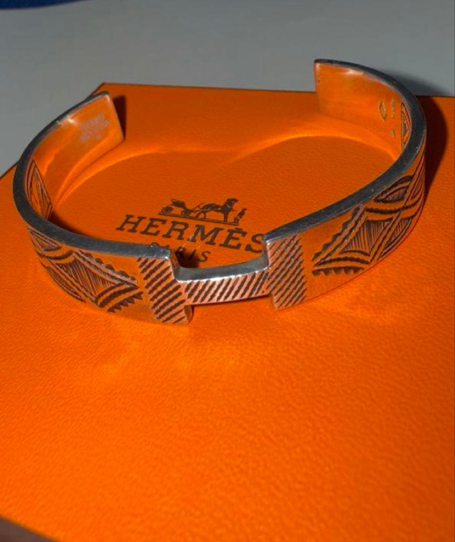 エルメス　HERMESTouaregトゥアレグ タコルテ バングルT4 美中古