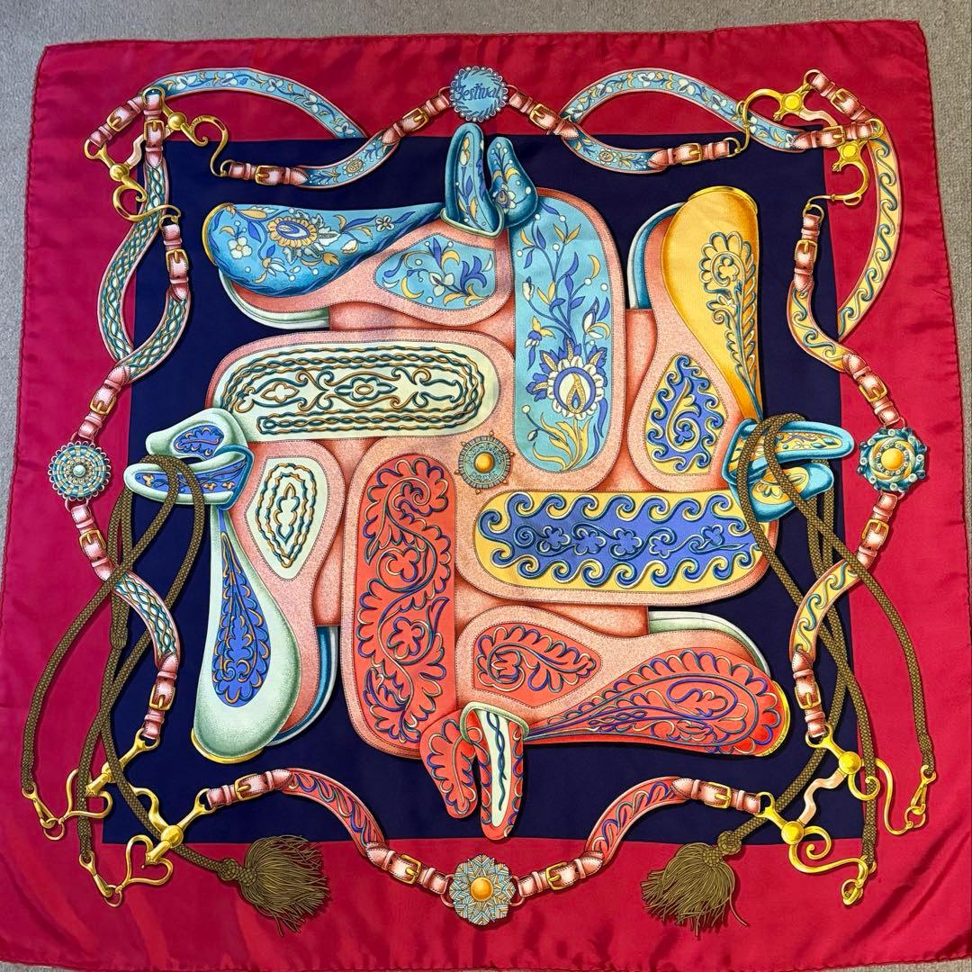 HERMES/エルメス Festivalシルクスカーフ フランス製