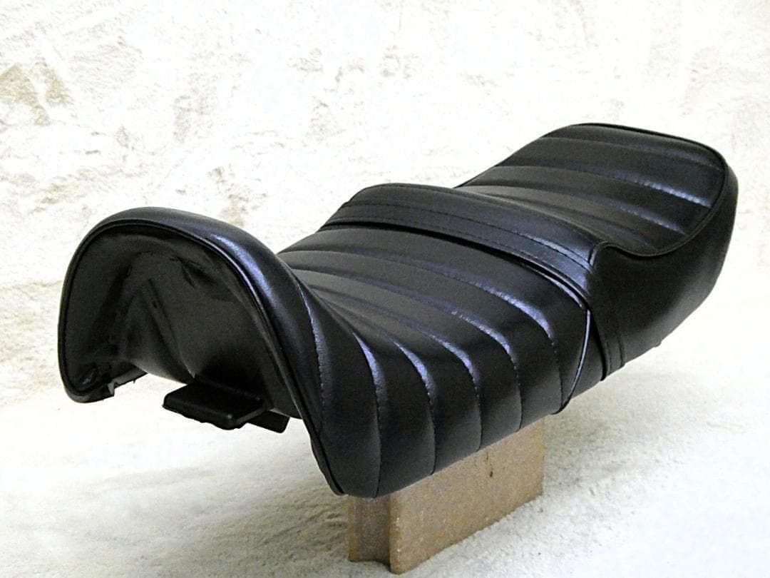 ＣＢＲ４００Ｆ　黒皮 タックロールシート/②ブラック 完成品 タックロール