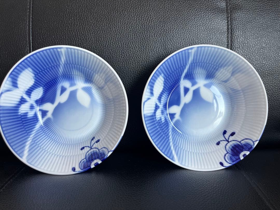 貴重 ロイヤルコペンハーゲン 20周年記念シリーズ メガローズ 深皿2枚