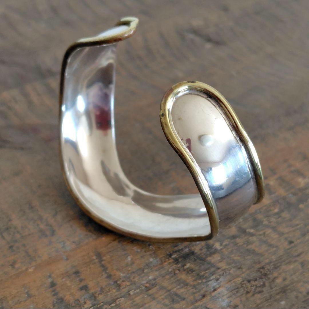 ヴィンテージ メキシカンジュエリー シルバー ウェーブ ボーン バングル