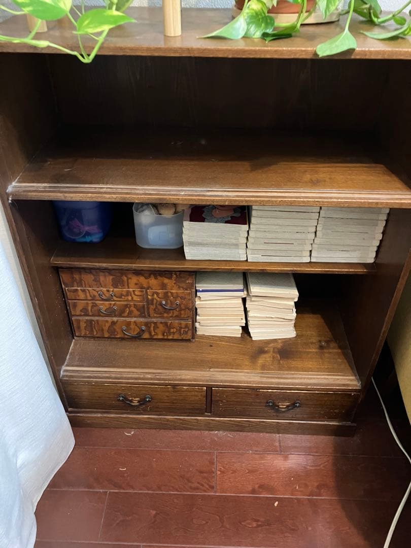 昭和レトロデザイン　木製箪笥　茶箪笥