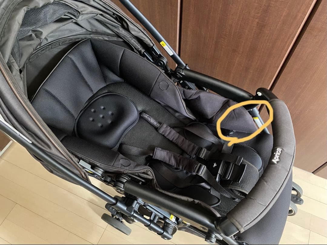 アップリカ　ラクーナクッションフリー ブラック 取扱説明書付き