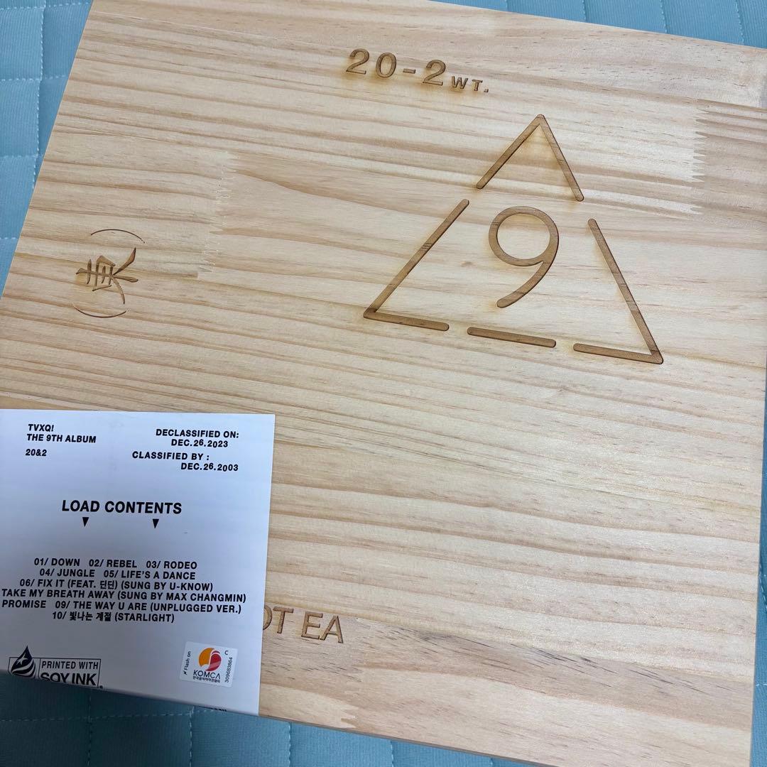 東方神起　9th Album [20&2] Special Ver.