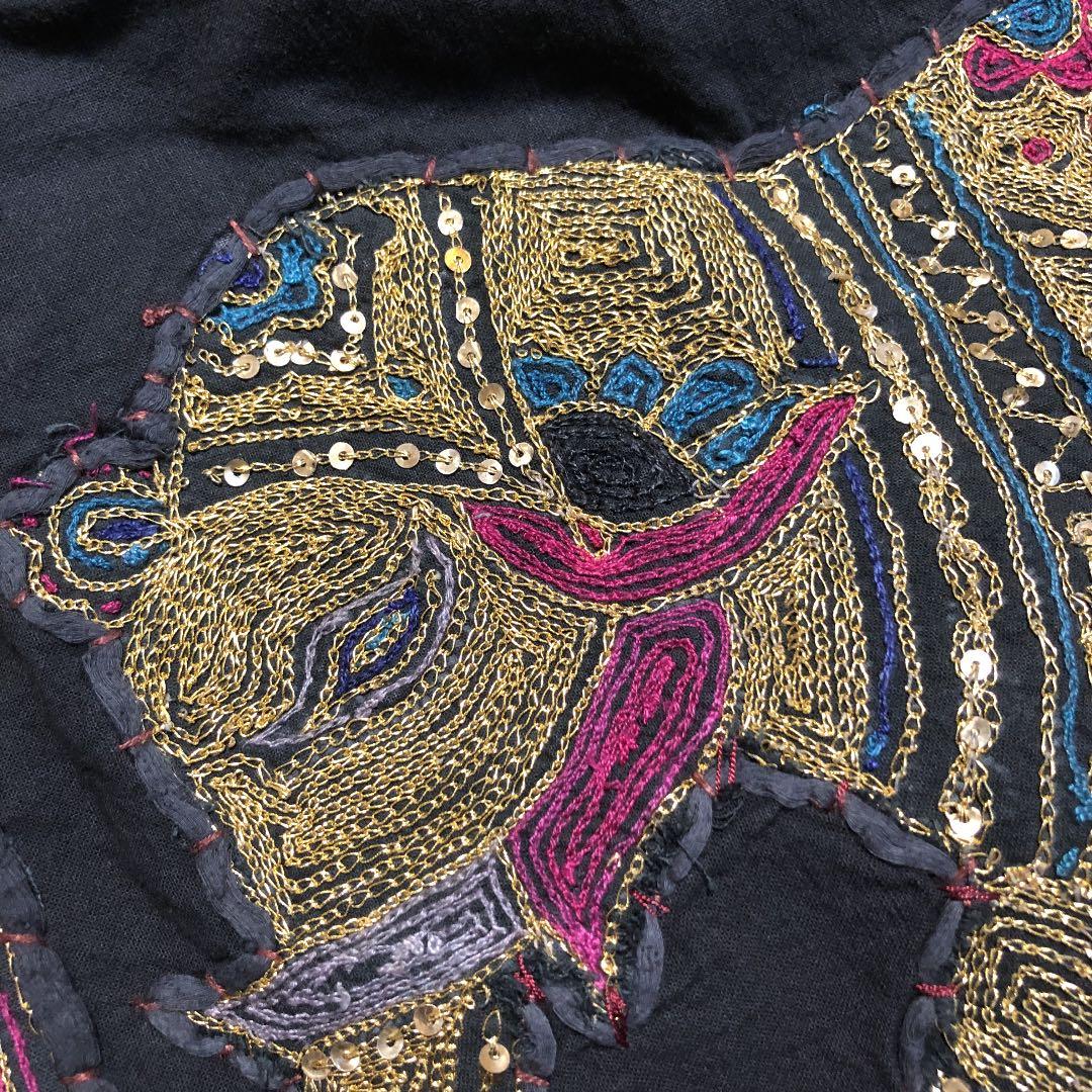 テキスタイル　テーブルクロス　ソファーカバー