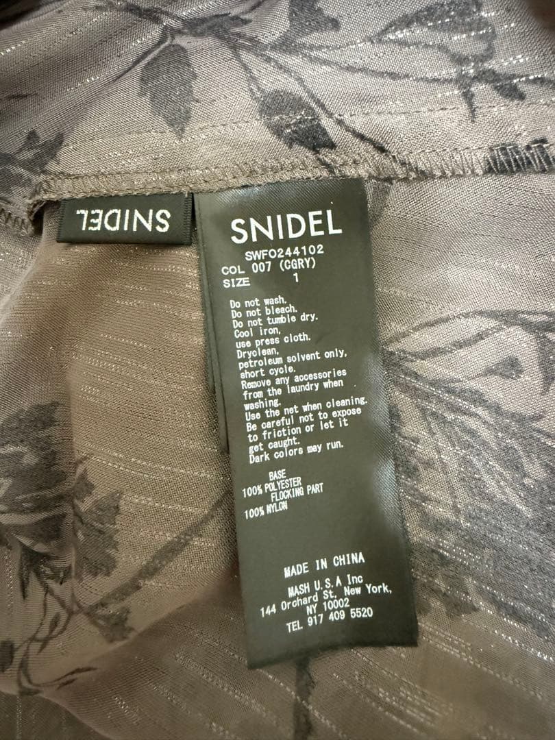 SNIDEL フロッキーシアーワンピース