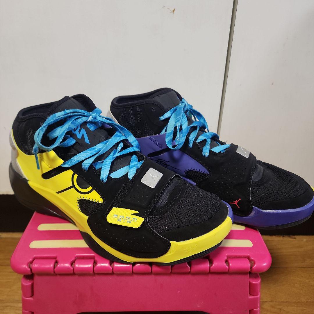 バッシュ ザイオン2 NARUTOコラボ 28.5センチ