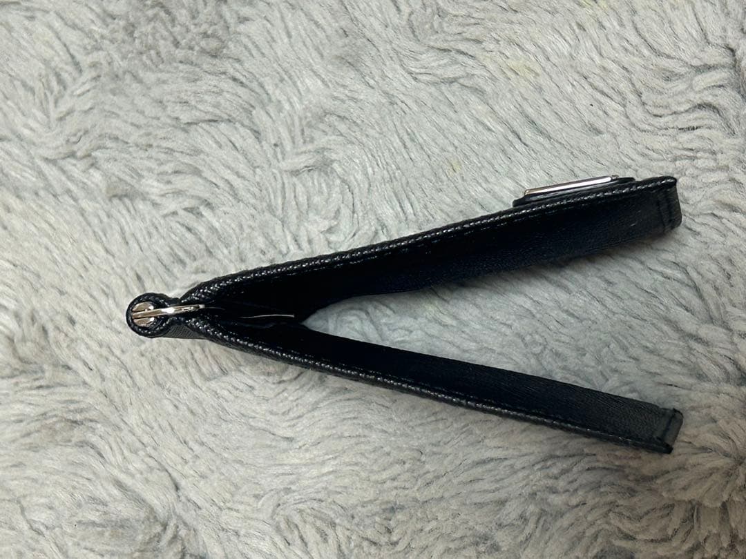 本日SALE✨新品未使用PRADA サフィアーノレザー マネークリップ ブラック