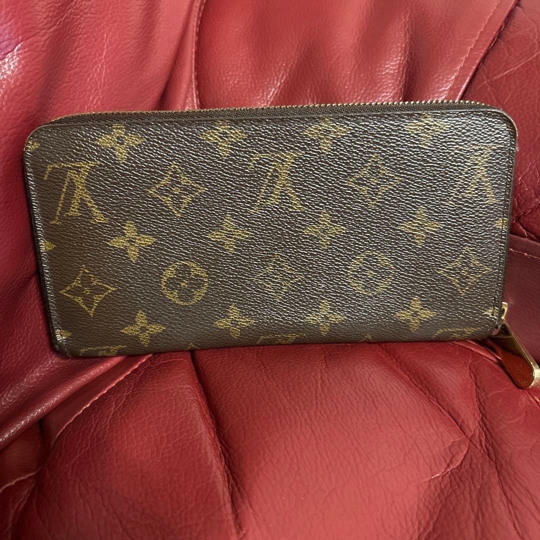 美品！ルイヴィトン モノグラム ジッピーウォレット