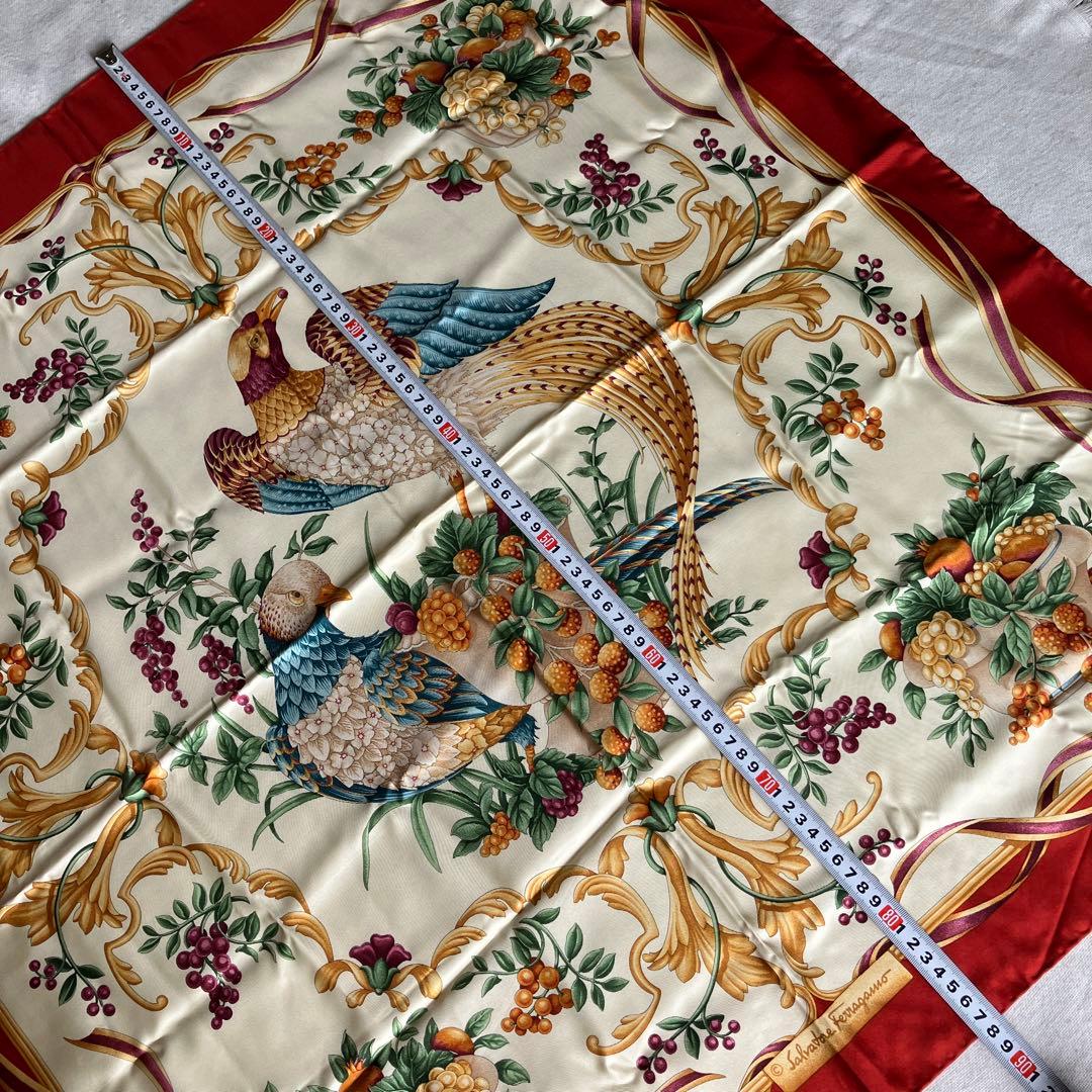 Sakado Express様　サルヴァトーレフェラガモ　スカーフ　ヴィンテージ