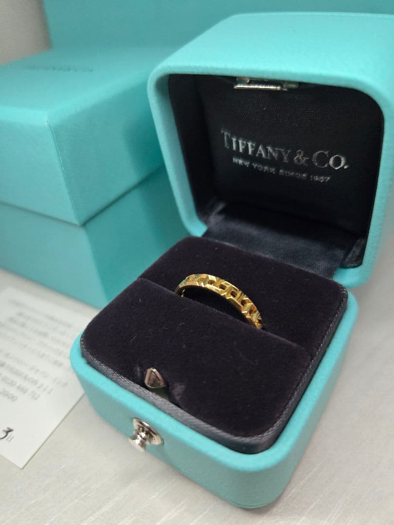 Tiffany & Co.　トゥルーナローリング