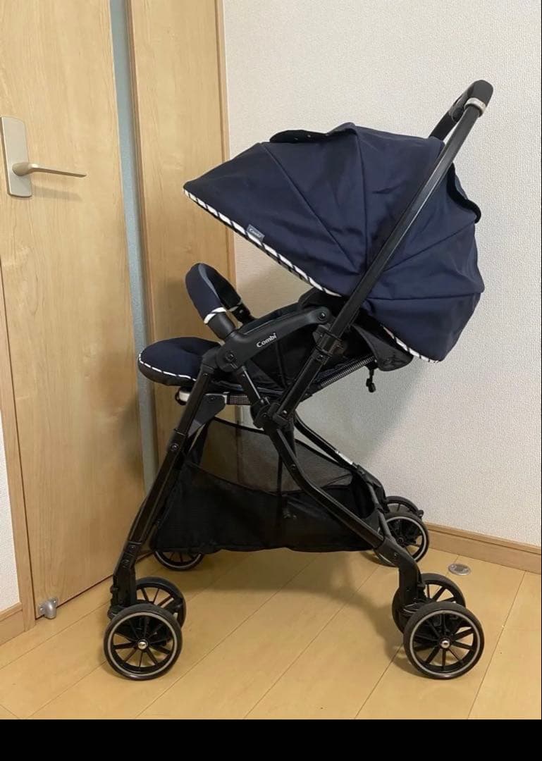 【オマケ付】combi スゴカルα 4キャス Light エッグショック HS