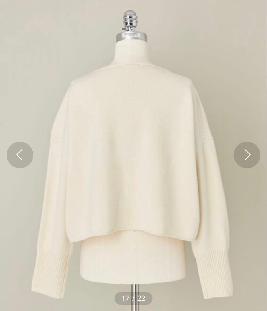 【美品CONTE】Vネックニット ホワイト　辺見えみり