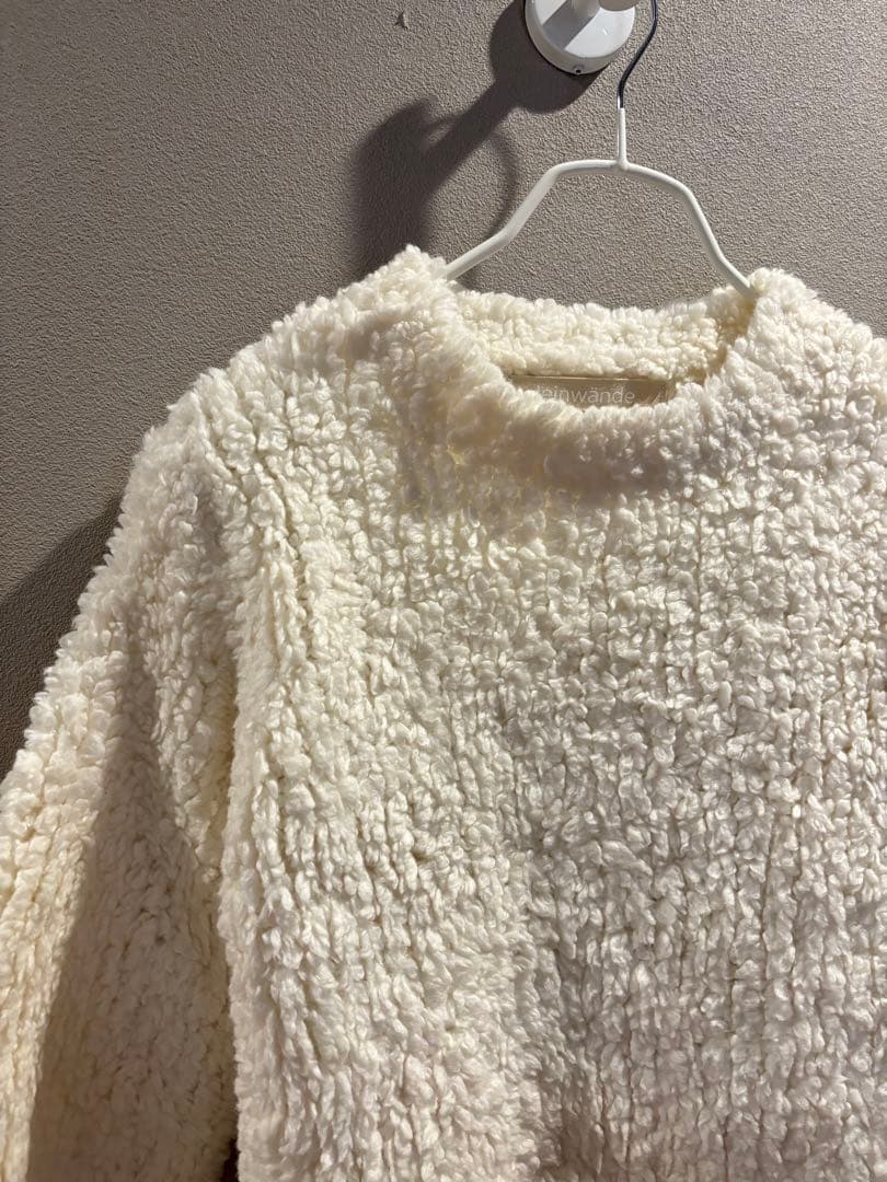 トップス Leinwande Boa Hand Knitted Top