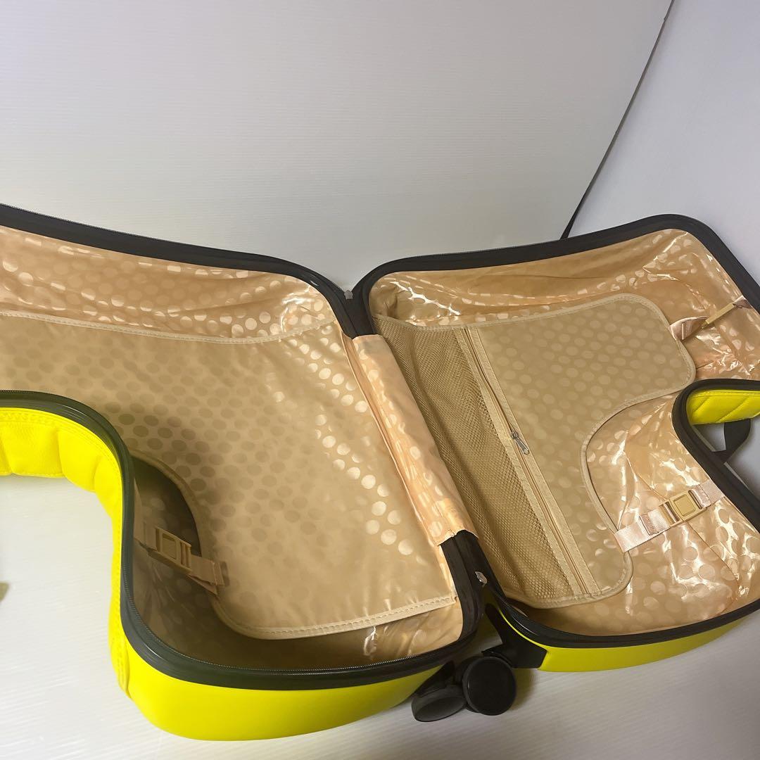 子供が乗れるキャリーケース クッションタイプ　Mサイズ