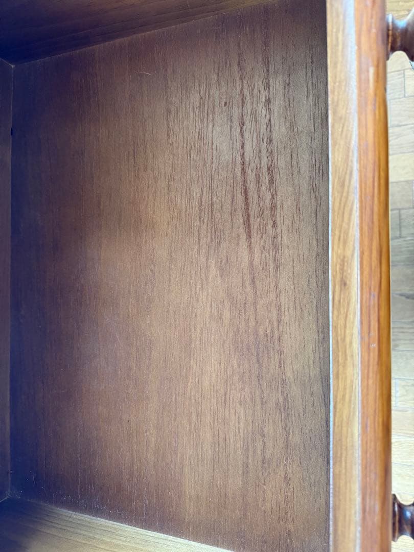 誠工舎　花柄タイル装飾　木製チェスト