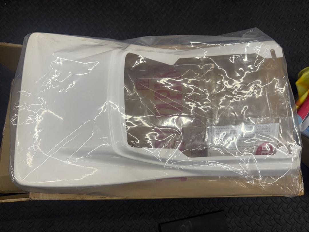 CBX BEETテール 正規品 未塗装 白ゲル