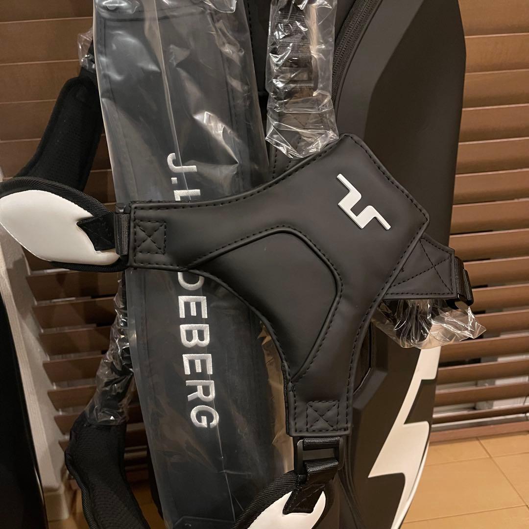 新作J.LINDEBERG ジェイリンドバーグ 高級 キャディバッグ カーボン黒