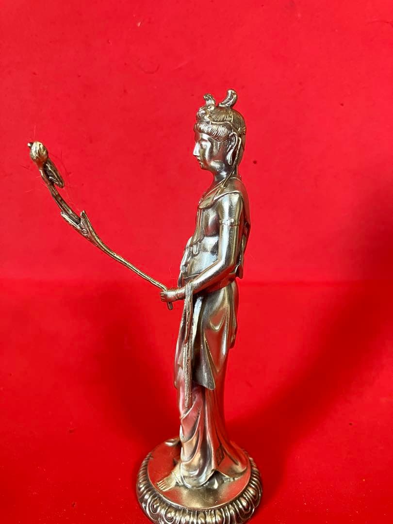 聖観音像 銀無垢 高村光雲作　高さ15センチ　重量220グラム