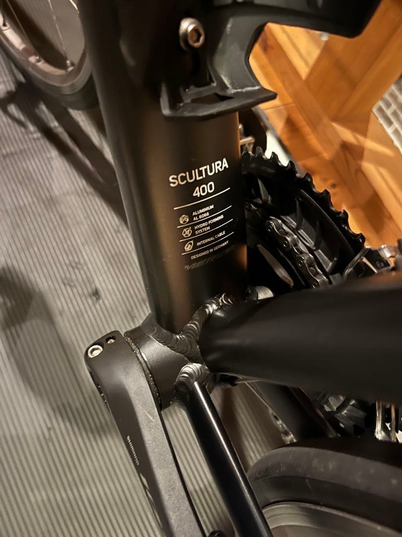 MERIDA メリダ スクルトゥーラ 400